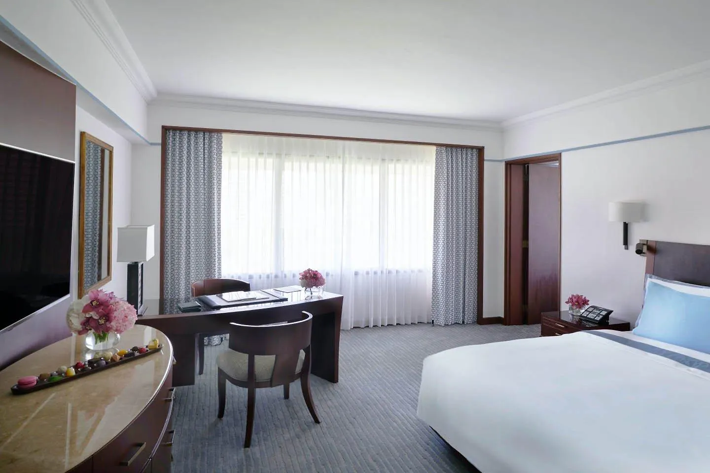 *****  Hotel The Peninsula Manila Makati City Filipiny