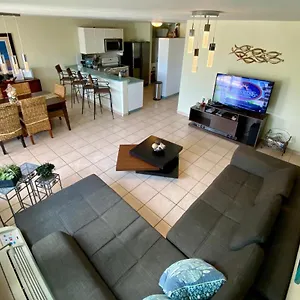 https://hillside-village-apartment.comcaribbean.com