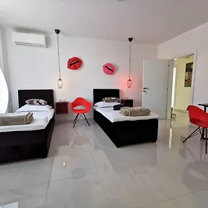 https://litore.in-istria.net