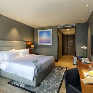 Makati Diamond Apartahotel