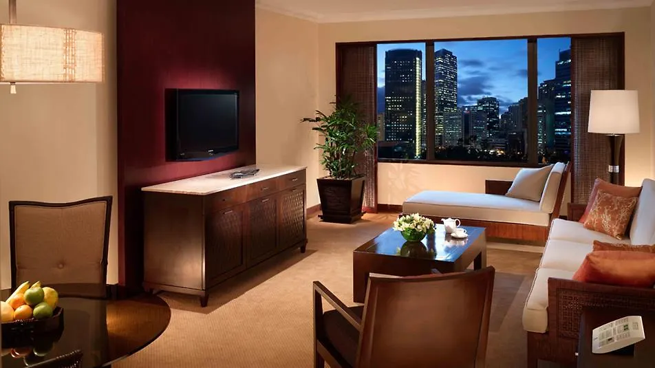 The Peninsula Manila Hotel Makati City 5*,