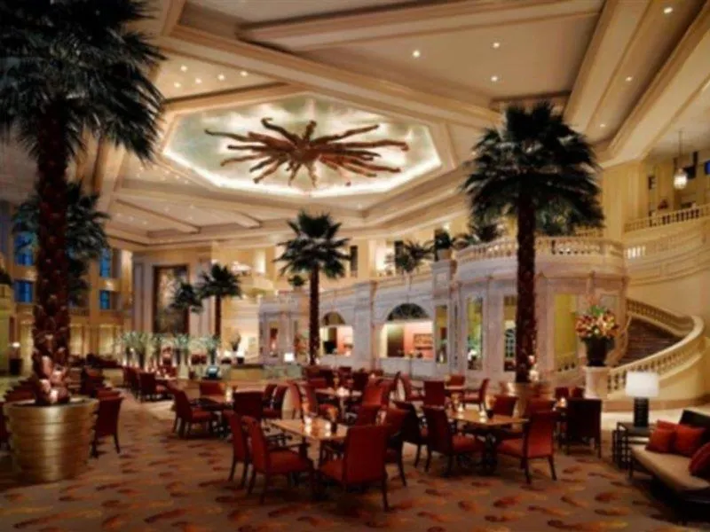 *****  The Peninsula Manila Hotel Makati City Philippines